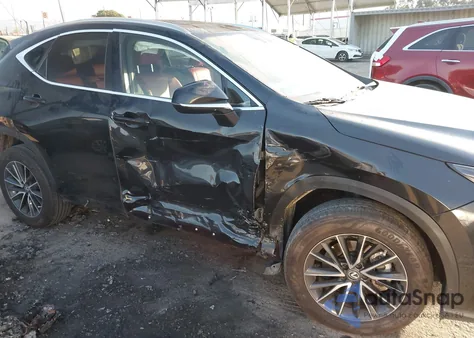 2022 Lexus Nx 350 Premium z USA, uszkodzony, nr VIN 2T2GGCEZ9NC004270